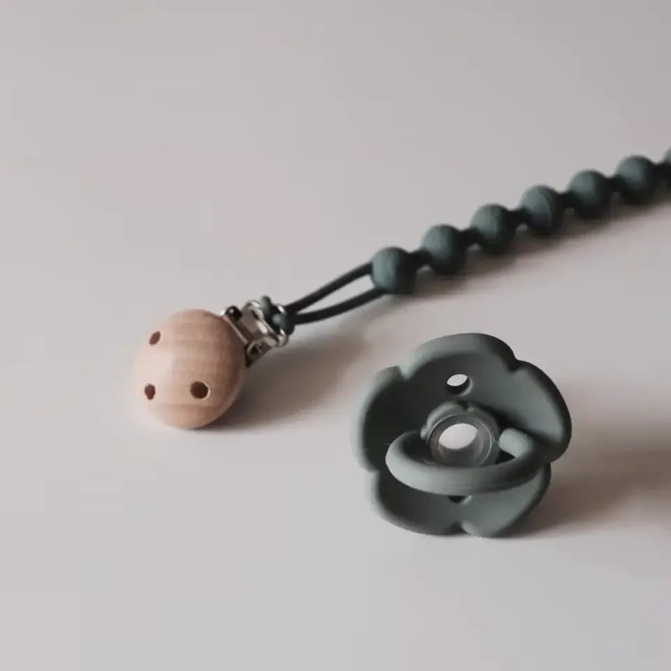 Silicone Baby Pacifier Clip Holder