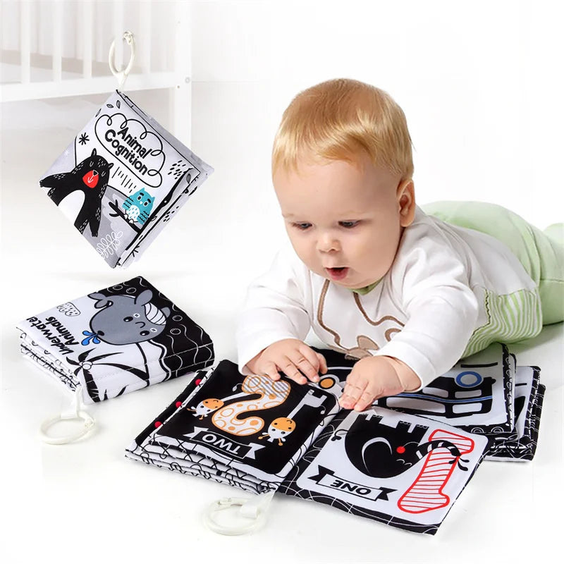 5 Pages Black and White Baby Cloth Book